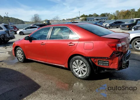 2012 Toyota Camry Base z USA, uszkodzony, nr VIN 4T1BF1FK6CU540984